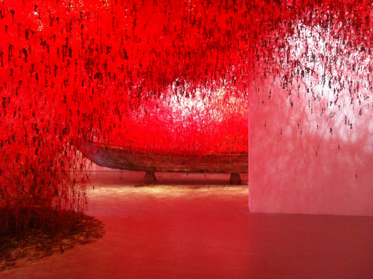 the Key in the hand by Chiharu Shiota 2