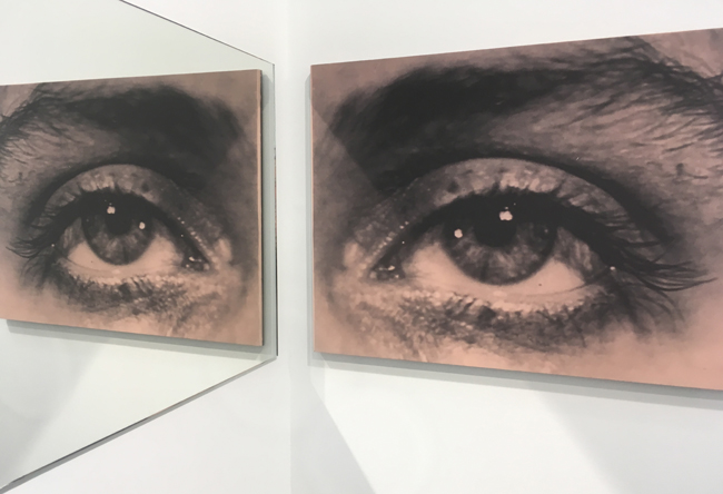 Servane Mary, Untitled, 2017 Mirror, silkscreen, plexi, 45x61cm